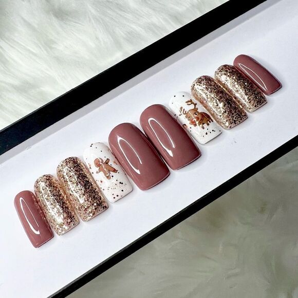 Holiday Custom Press On Nails | High Quality Nails | Handmade - Picture 1 of 11